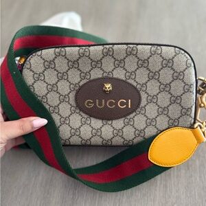 GG Neo Messenger Bag